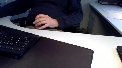 Snapshot of nonsequiture chatting on November 9, 10:35 am Ralle online show from November 9, 10:35 am