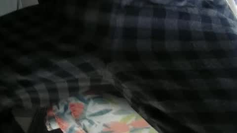 noobfreak134 online show from November 2, 3:58 pm