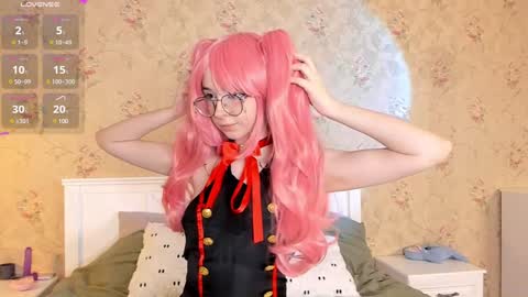 Nora Failure online show from December 4, 11:08 am