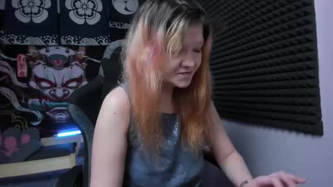 Nora online show from September 23, 10:51 am