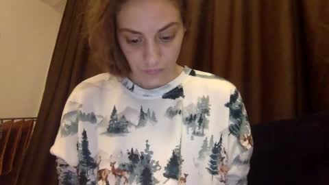 Snapshot of norablues chatting on December 4, 8:18 pm norablues online show from December 4, 8:18 pm