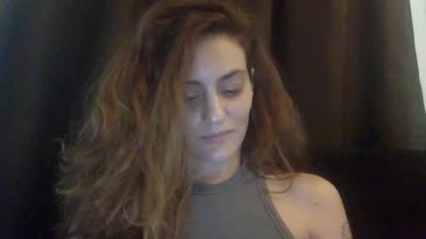 Snapshot of norablues chatting on January 25, 10:40 am norablues online show from January 25, 10:40 am