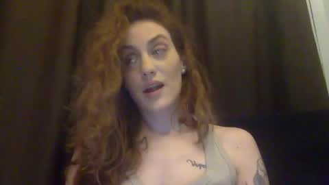 Snapshot of norablues chatting on January 30, 8:42 pm norablues online show from January 30, 8:42 pm