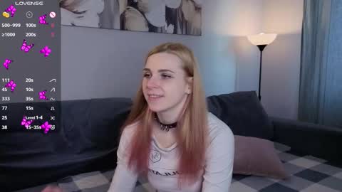 Elina online show from October 18, 10:27 am