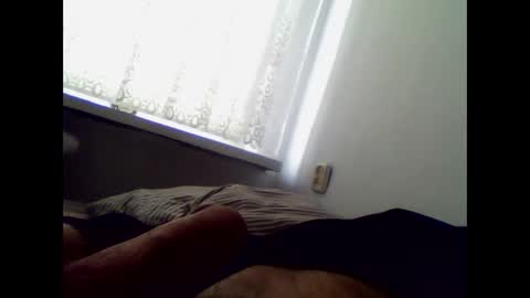 norbitomii online show from November 18, 1:04 pm