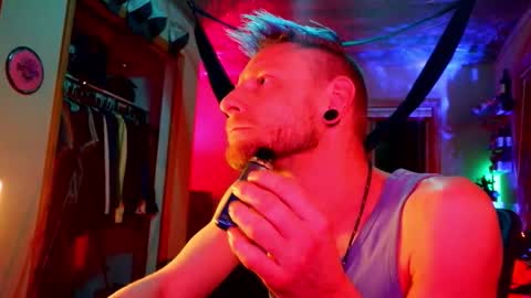 Snapshot of nordicenergy chatting on February 18, 7:15 am NordicEnergy online show from February 18, 7:15 am