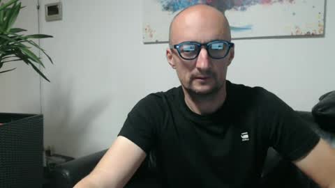 Snapshot of nordicrunner76 chatting on June 13, 12:08 am nordicrunner76 online show from June 13, 12:08 am