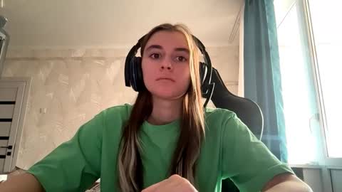 Snapshot of norinefrymyer chatting on March 2, 6:14 am Elena online show from March 2, 6:14 am