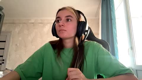 Snapshot of norinefrymyer chatting on March 2, 7:15 am Elena online show from March 2, 7:15 am