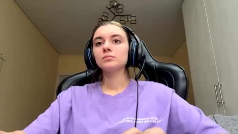 Elena online show from March 24, 6:07 am