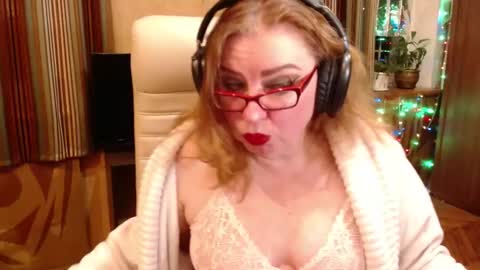 miss Tress online show from January 18, 7:28 pm