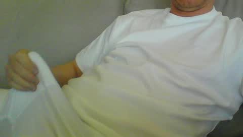 Snapshot of normal_88 chatting on April 26, 12:03 pm normal_88 online show from April 26, 12:03 pm