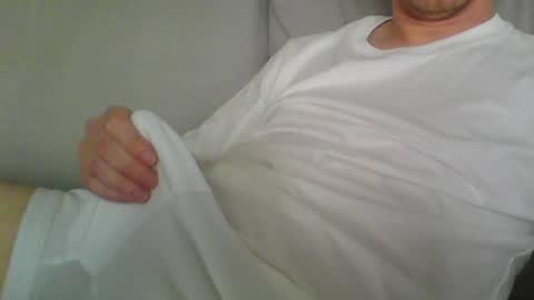 Snapshot of normal_88 chatting on June 1, 3:36 pm normal_88 online show from June 1, 3:36 pm