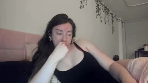 Emily snow online show from April 14, 12:38 am