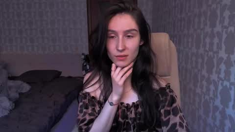 Snapshot of north_valkyrie chatting on March 25, 3:12 am Hazel online show from March 25, 3:12 am
