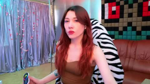 Snapshot of northern_moon chatting on May 6, 6:08 am northern_moon online show from May 6, 6:08 am