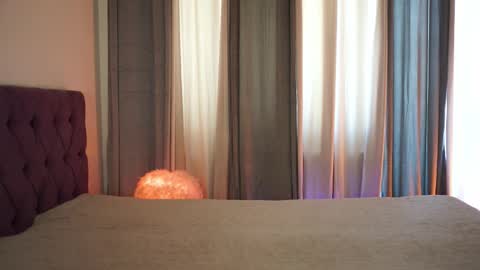 Tina online show from March 11, 1:39 pm