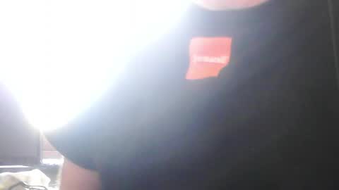 Snapshot of notte chatting on April 21, 12:44 pm notte online show from April 21, 12:44 pm