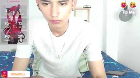 Snapshot of nova740338 chatting on December 17, 7:04 pm Nova online show from December 17, 7:04 pm