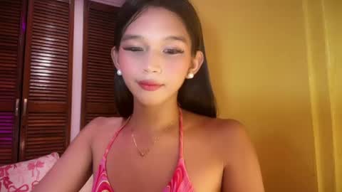 nova_licious online show from June 6, 4:33 pm