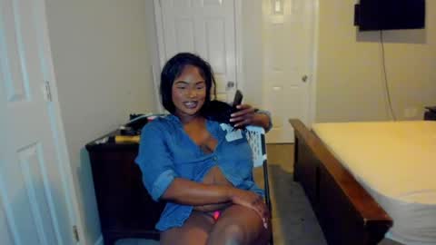 Snapshot of novacandy chatting on May 7, 7:14 am Nova online show from May 7, 7:14 am