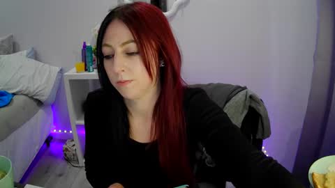 novahh_syxxx online show from December 6, 11:54 am