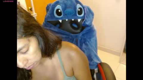 Snapshot of novaperotti chatting on April 14, 2:50 am novaperotti online show from April 14, 2:50 am