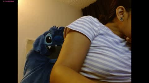 Snapshot of novaperotti chatting on May 28, 1:36 am novaperotti online show from May 28, 1:36 am