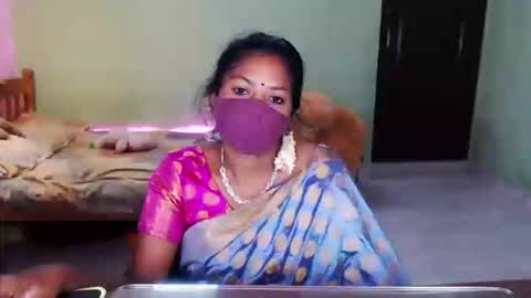 Snapshot of novapol chatting on May 14, 1:29 pm Novapol online show from May 14, 1:29 pm