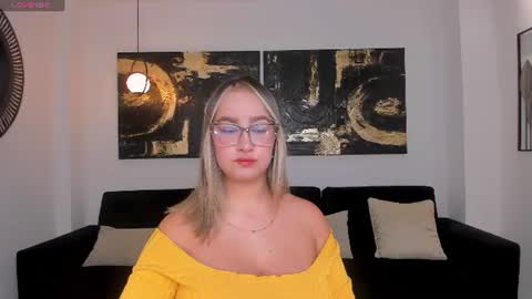 Snapshot of novasinclairx chatting on July 21, 12:07 pm Nova Sinclair online show from July 21, 12:07 pm