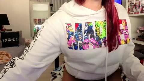 Snapshot of novaskyee chatting on April 4, 6:33 am Nova skyee online show from April 4, 6:33 am