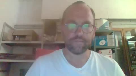 Snapshot of ntmucuty chatting on July 22, 1:14 pm ntmucuty online show from July 22, 1:14 pm