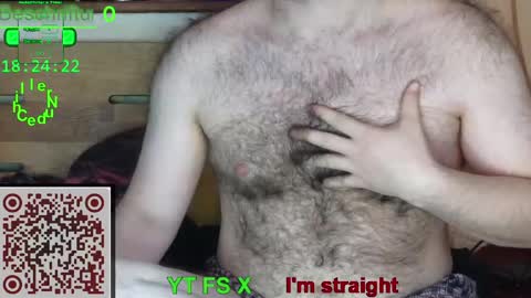 Snapshot of nudechiller chatting on June 4, 4:24 pm Vinz... online show from June 4, 4:24 pm