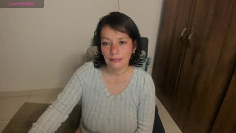 nuit_rose online show from March 28, 2:55 am