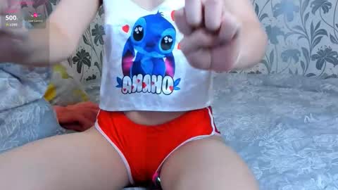 Snapshot of nuna_lisa chatting on October 1, 3:34 am nuna_lisa online show from October 1, 3:34 am