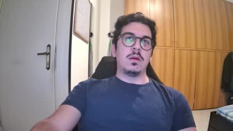 nuotatore90 online show from February 24, 5:33 pm