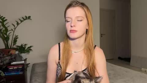 Snapshot of nura_foxx chatting on September 16, 12:55 am nura_foxx online show from September 16, 12:55 am