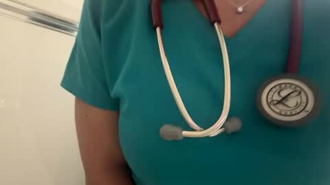 nursesugar online show from April 30, 2:51 am