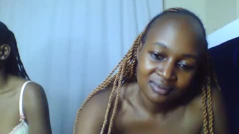 nutgal online show from April 11, 11:53 pm