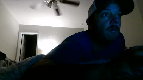 Snapshot of nuttincowboy727272 chatting on May 26, 1:01 am nuttincowboy727272 online show from May 26, 1:01 am