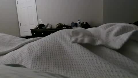 Snapshot of nuttincowboy727272 chatting on May 28, 1:03 am nuttincowboy727272 online show from May 28, 1:03 am