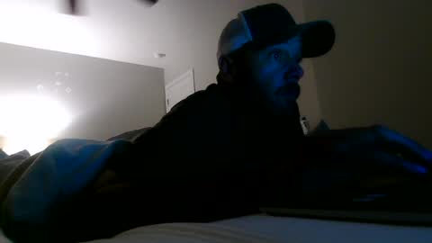 Snapshot of nuttincowboy727272 chatting on June 19, 12:04 am nuttincowboy727272 online show from June 19, 12:04 am