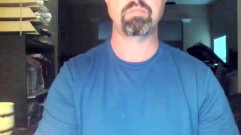 nvrenuff1979 online show from March 27, 11:32 am