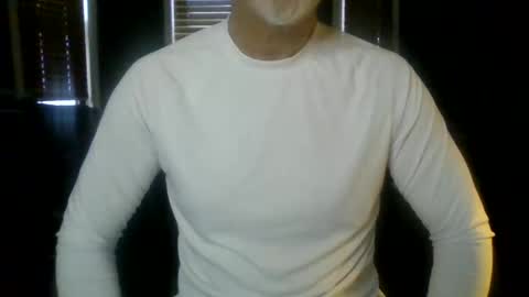 nyc1323 online show from April 22, 11:12 am