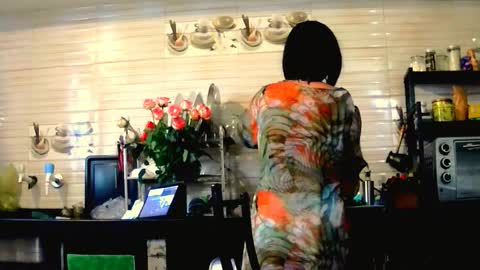 Snapshot of nylonseductress chatting on November 15, 8:00 am Scarlett online show from November 15, 8:00 am