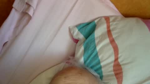 Snapshot of nymouf chatting on March 10, 12:26 pm nymouf online show from March 10, 12:26 pm