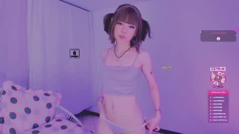 Snapshot of nyvy chatting on May 12, 5:48 am nyvy online show from May 12, 5:48 am