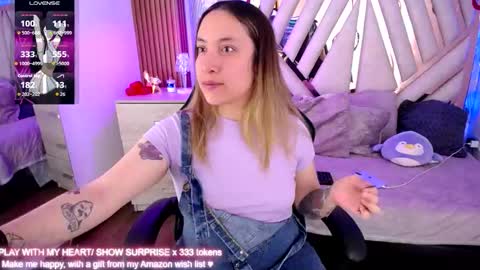 Alex   .    online show from February 20, 2:19 am