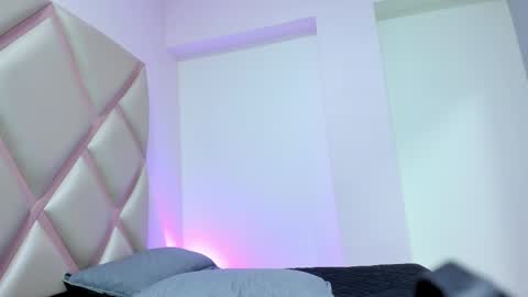 Snapshot of nyx_rosee chatting on June 8, 12:49 pm Nyx online show from June 8, 12:49 pm