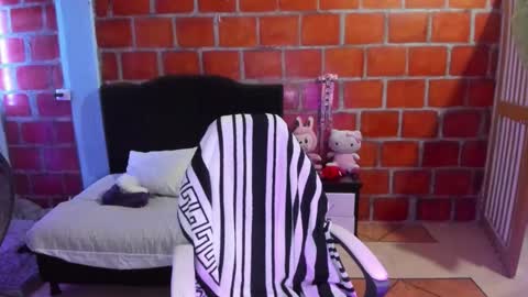 Scarlett online show from March 25, 5:24 am